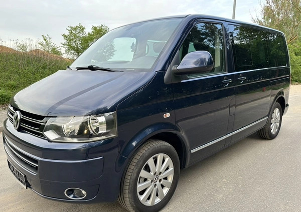 Volkswagen Multivan cena 74900 przebieg: 201000, rok produkcji 2010 z Tczew małe 631